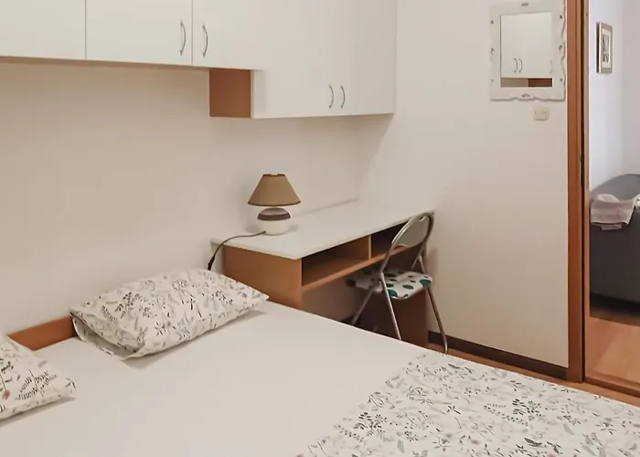 Beautiful In With Wifi Apartment